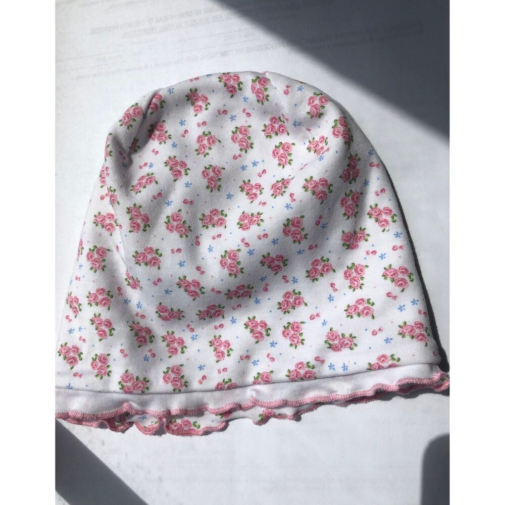 Kissy kissy Baby girl hats